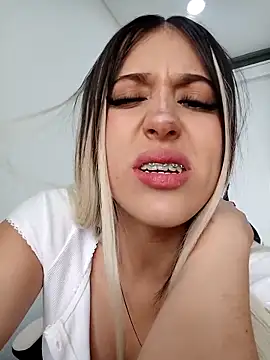 eva-2023 online show from December 22, 9:04 pm