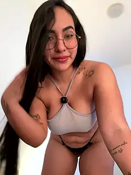 anniesweet02 online show from January 18, 11:19 pm