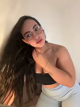 anniesweet02 online show from November 22, 11:58 pm