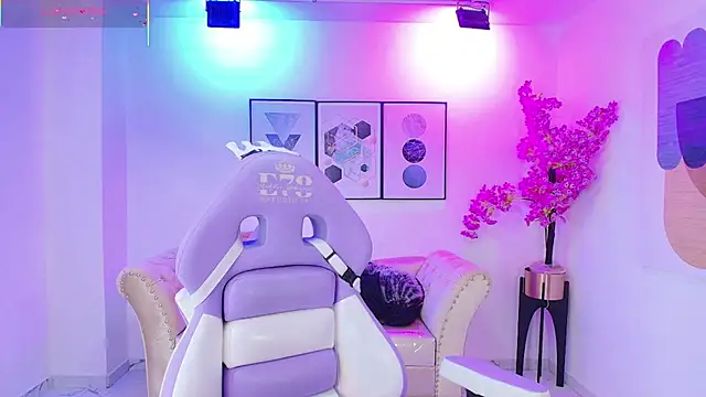 Isa reel online show from October 28, 7:46 pm