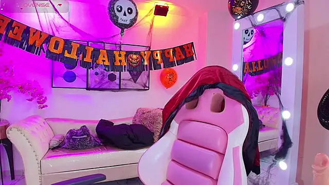 Isa reel online show from October 30, 7:33 pm