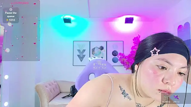 Isa reel online show from February 6, 7:43 pm