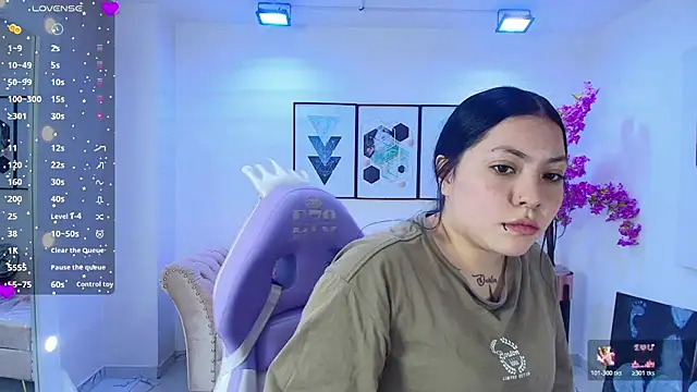 Snapshot of Isa_reel chatting on July 4, 8:02 pm Isa reel online show from July 4, 8:02 pm