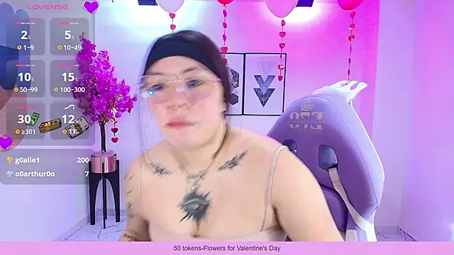 Isa reel online show from February 14, 8:09 pm