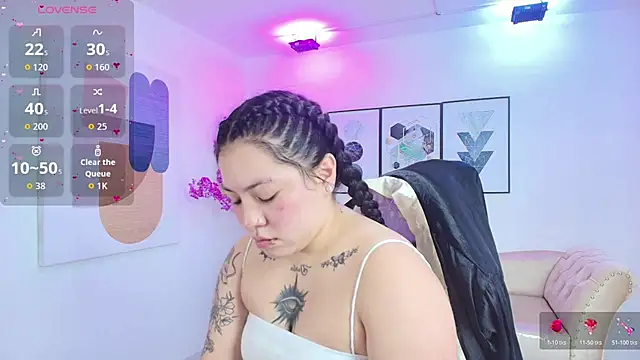 Isa reel online show from December 18, 7:50 pm