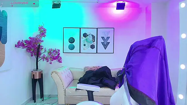 Isa reel online show from September 27, 7:53 pm