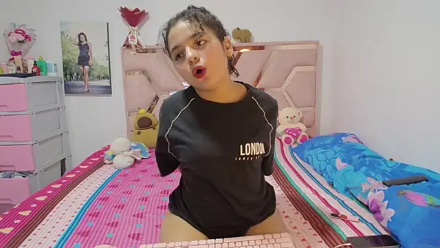 Winnifer Gonzal online show from March 28, 3:40 am