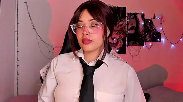 willow poisson online show from November 1, 6:02 pm