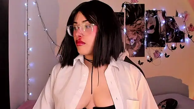 willow poisson online show from October 19, 5:16 pm