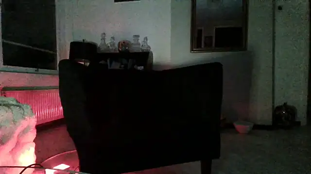 CharlotteVixxens online show from April 24, 2:57 am