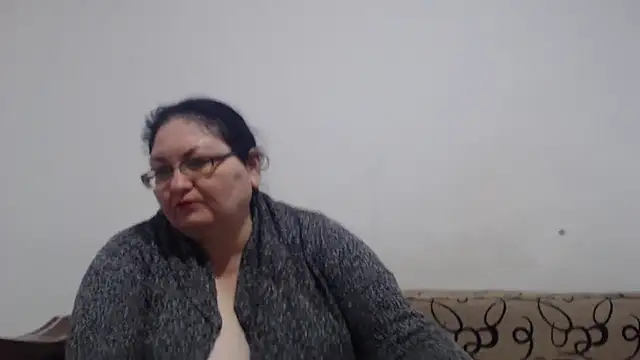 Nykyxo online show from April 8, 9:38 pm