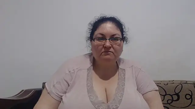 Nykyxo online show from June 4, 10:42 am