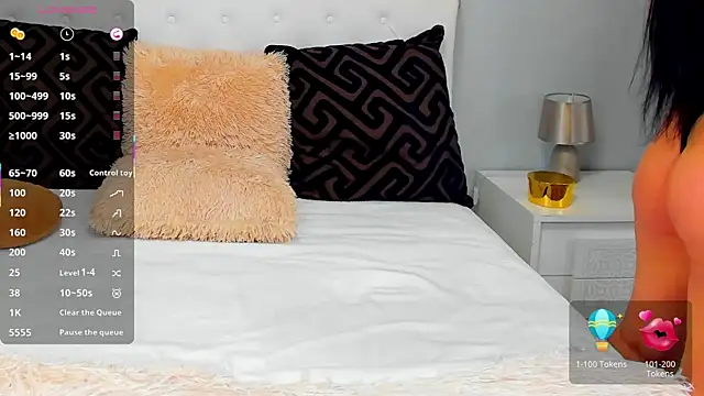 Anysa Reye online show from March 31, 5:31 am