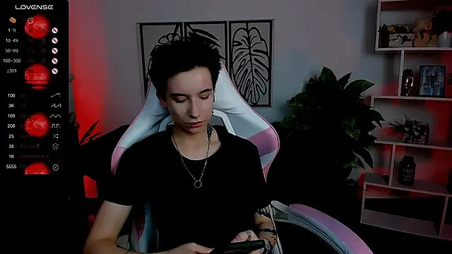 Snapshot of _Rein_ramm chatting on March 9, 12:09 pm Rein ramm online show from March 9, 12:09 pm