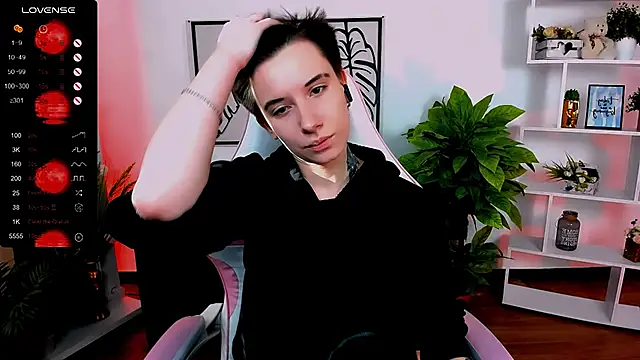 Snapshot of _Rein_ramm chatting on March 8, 5:59 am Rein ramm online show from March 8, 5:59 am