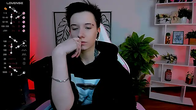 Snapshot of _Rein_ramm chatting on February 25, 6:03 am Rein ramm online show from February 25, 6:03 am