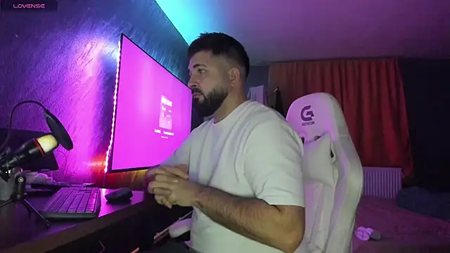 Eduu2322 online show from December 17, 10:37 pm