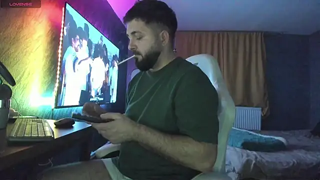 Eduu2322 online show from January 8, 9:54 pm