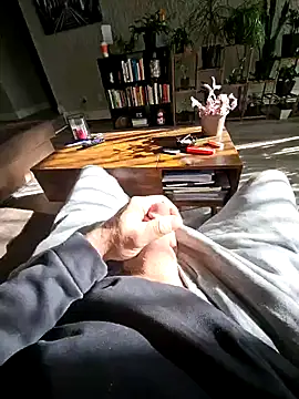 Cemg online show from November 14, 6:33 pm