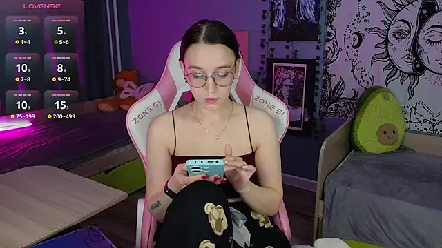 Sweet frosti online show from February 24, 3:29 am