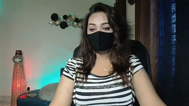 Snapshot of OH-Monica chatting on September 21, 2:49 am OH-Monica online show from September 21, 2:49 am