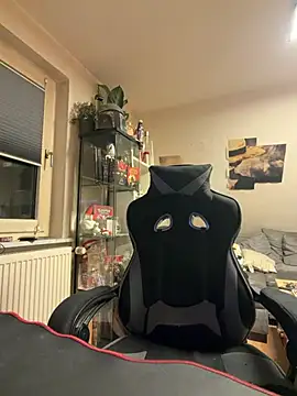 Shaiiboy online show from February 13, 2:22 am