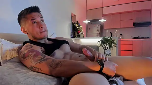 Snapshot of Chriskyle_ chatting on January 24, 5:53 am Chriskyle  online show from January 24, 5:53 am