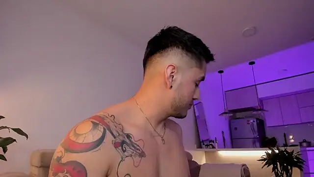 Snapshot of Chriskyle_ chatting on March 20, 10:40 pm Chriskyle  online show from March 20, 10:40 pm