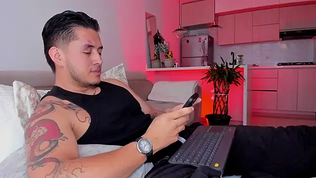 Chriskyle  online show from November 20, 12:50 pm