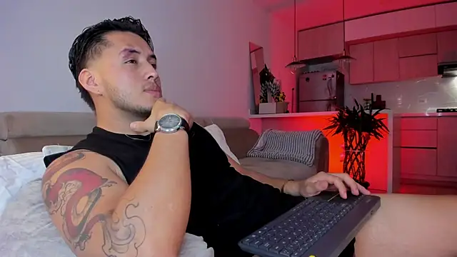 Snapshot of Chriskyle_ chatting on October 29, 12:20 am Chriskyle  online show from October 29, 12:20 am