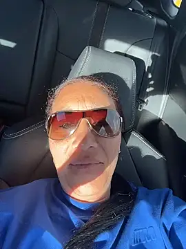 Neecy Carter online show from March 6, 4:02 pm