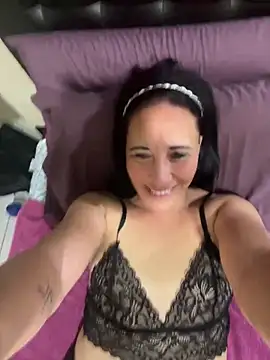 Neecy Carter online show from February 25, 7:25 pm