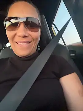 Neecy Carter online show from April 13, 4:33 pm