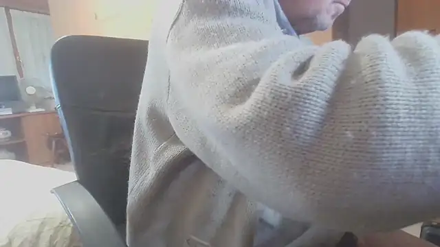 papillonhotofficial online show from March 7, 9:29 am