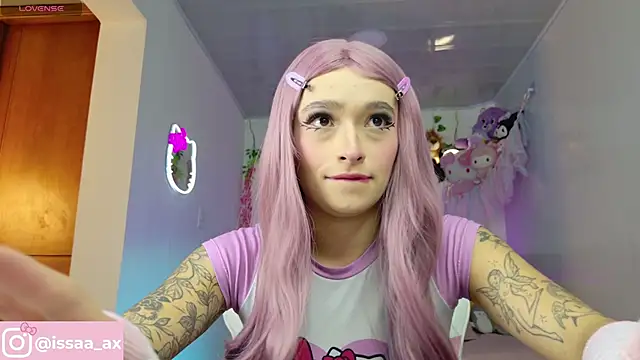 issagarcia online show from October 29, 12:09 am