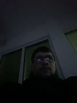 Snapshot of Juliano2289 chatting on July 11, 6:19 pm Juliano2289 online show from July 11, 6:19 pm