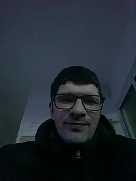 Snapshot of Juliano2289 chatting on July 3, 11:39 am Juliano2289 online show from July 3, 11:39 am