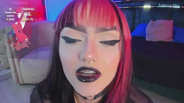 Liza Sweett online show from March 7, 10:43 pm