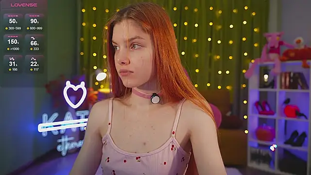 Katy  Ethereal online show from December 5, 5:06 am