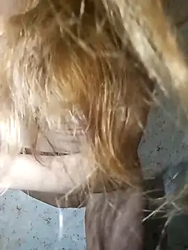 ChristyXDave online show from March 5, 8:32 pm