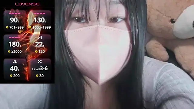 Snapshot of yuinyan3150 chatting on March 12, 3:18 pm yuinyan3150 online show from March 12, 3:18 pm