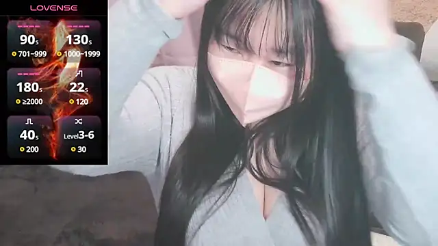 Snapshot of yuinyan3150 chatting on February 17, 9:54 pm yuinyan3150 online show from February 17, 9:54 pm