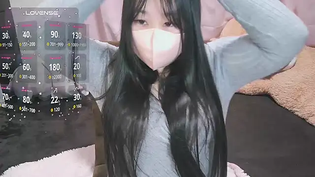 Snapshot of yuinyan3150 chatting on November 21, 3:38 am yuinyan3150 online show from November 21, 3:38 am