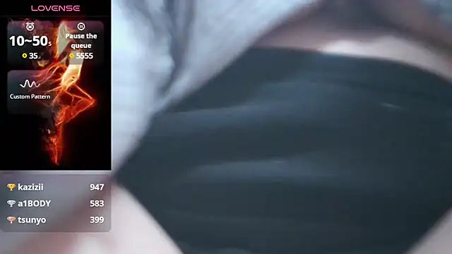 Snapshot of yuinyan3150 chatting on February 14, 8:05 pm yuinyan3150 online show from February 14, 8:05 pm