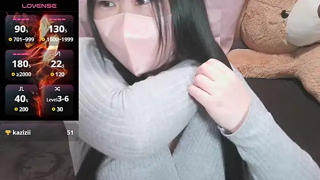 Snapshot of yuinyan3150 chatting on February 18, 10:47 pm yuinyan3150 online show from February 18, 10:47 pm