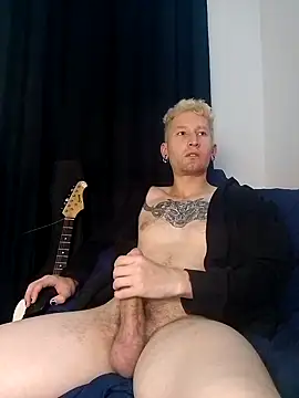 Snapshot of Vlad_goetia chatting on October 22, 11:14 pm Vlad goetia online show from October 22, 11:14 pm