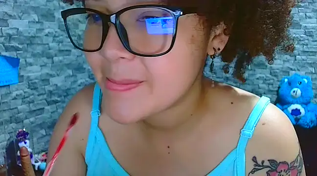 Snapshot of vanellope12 chatting on December 18, 5:42 pm vanellope12 online show from December 18, 5:42 pm