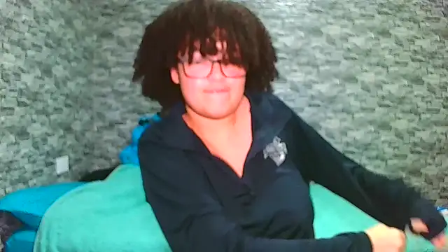 vanellope12 online show from February 10, 3:05 am