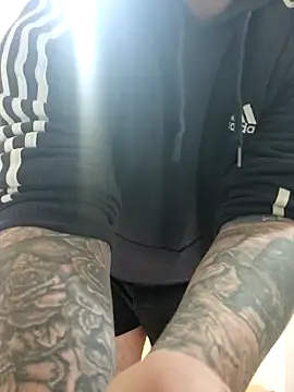 iang6348 online show from April 2, 9:43 pm