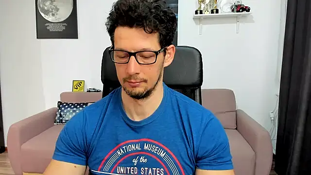 BrutusK08 online show from February 26, 7:41 am